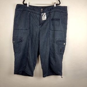 Lane Bryant totally cropped cargo pants navy sz 28